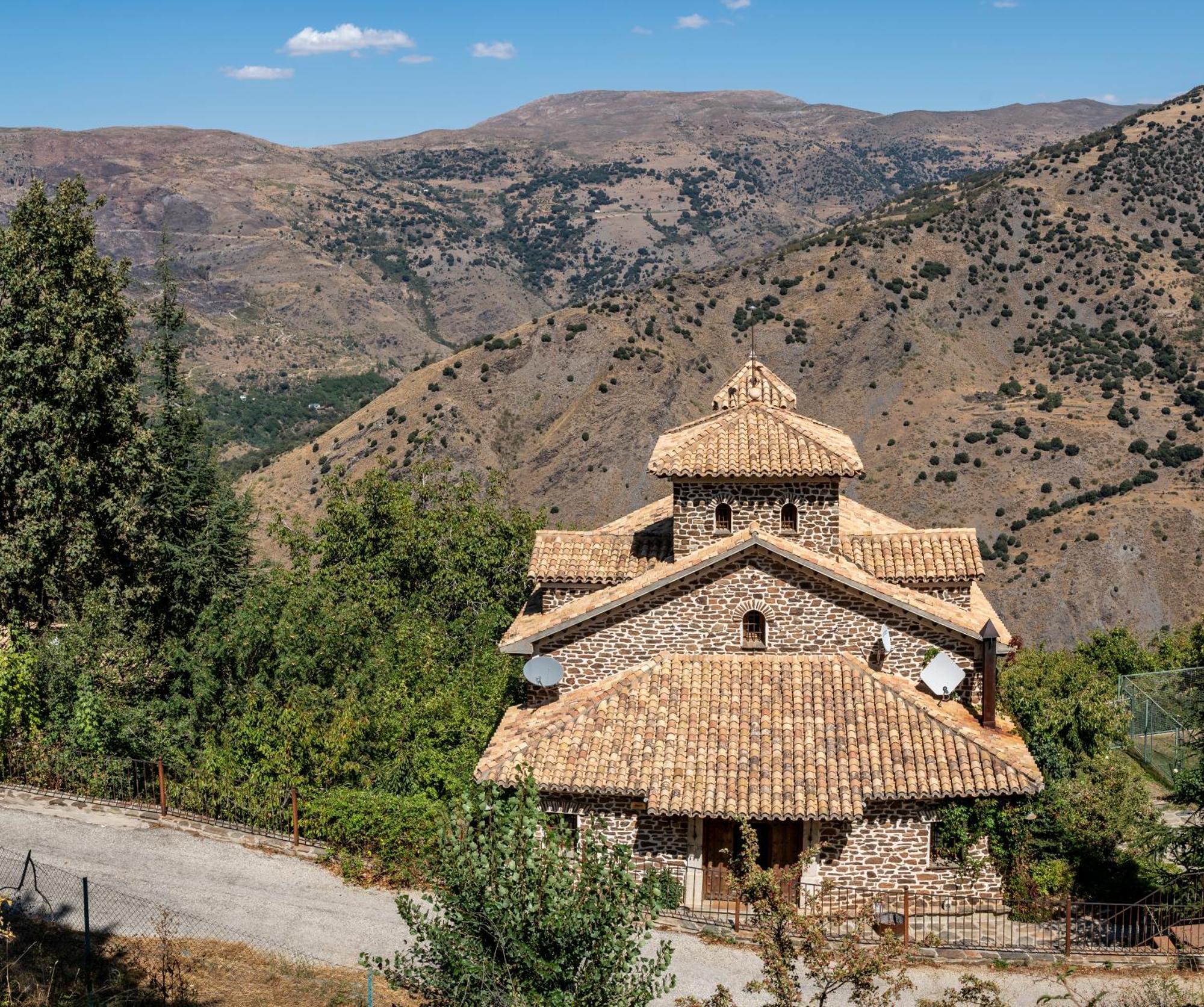 Cortijo Los Arbolitos, Casa Compartida Guejar Sierra Exterior photo